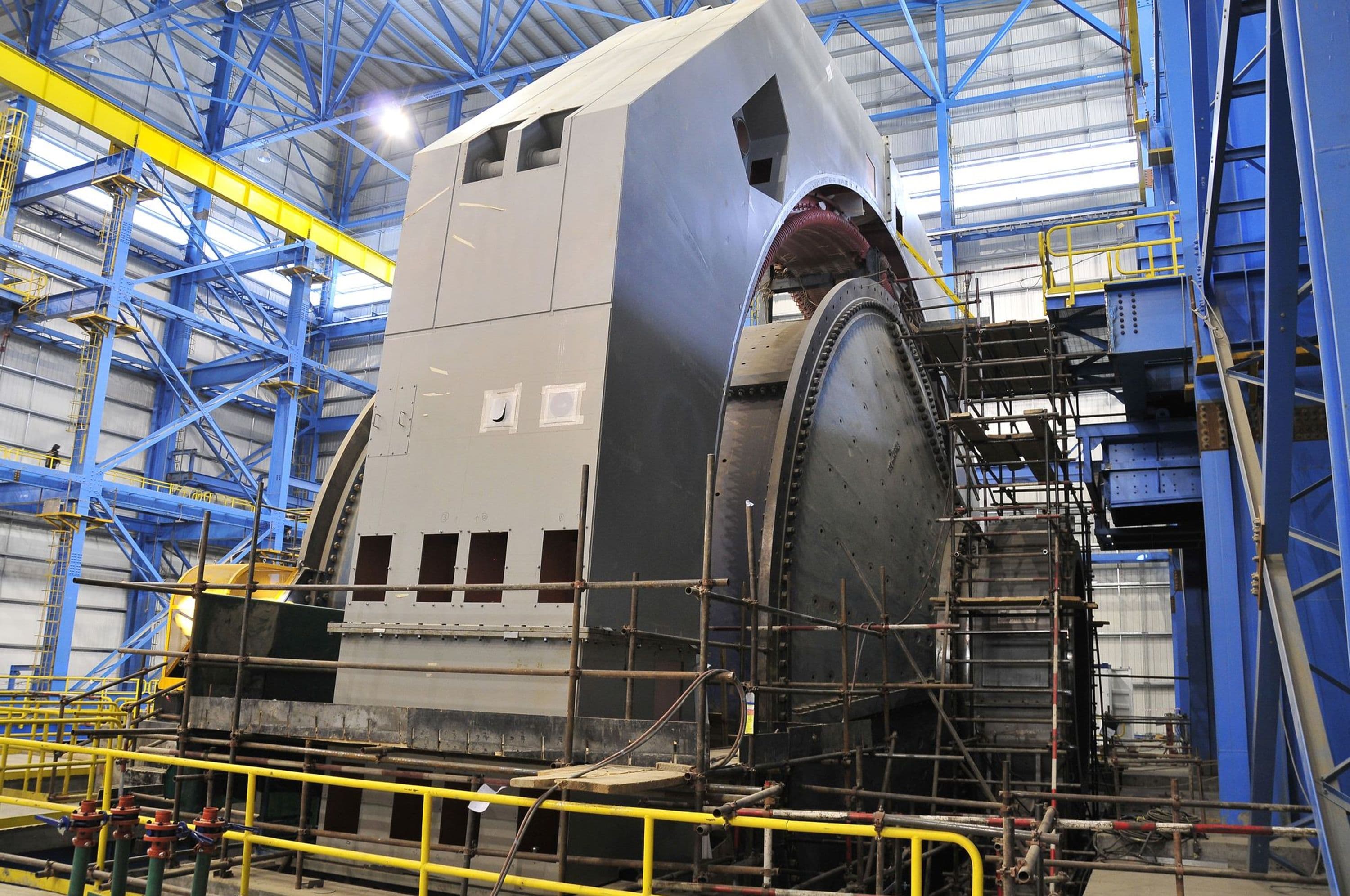 Ore crusher
